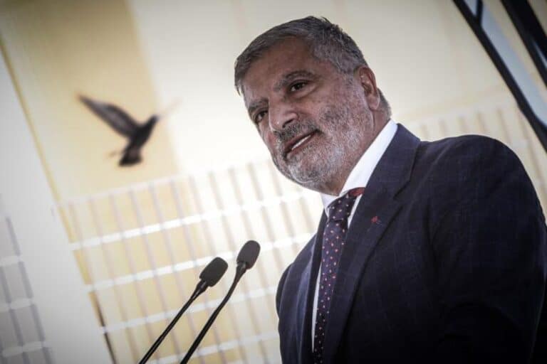 Πατούλης: «Δεν έχω καμία σχέση με τις δύο δομές στη Θεσσαλονίκη» – Τι απαντά για τα ιατρεία στα οποία συμμετέχει