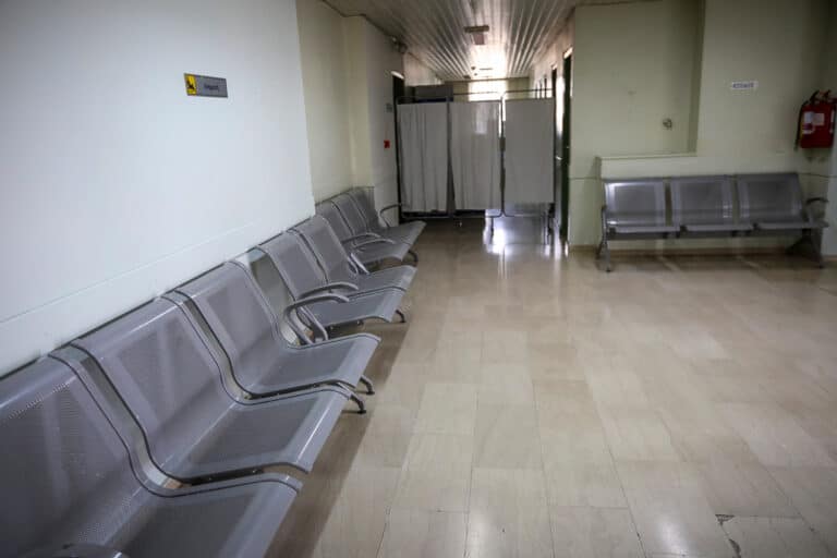 Θεσσαλονίκη: Σφραγίστηκε η κλινική για τις παράνομες χημειοθεραπείες – «Αδειοδοτούμε μόνο ιατρεία» λέει ο Ιατρικός Σύλλογος
