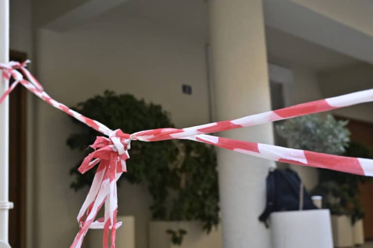 Θάνατος Μαζωνάκη: «Υποψιάζομαι ότι υπάρχει προστασία για το ιατρείο της Καρνεάδου», λέει ο Πατούλης
