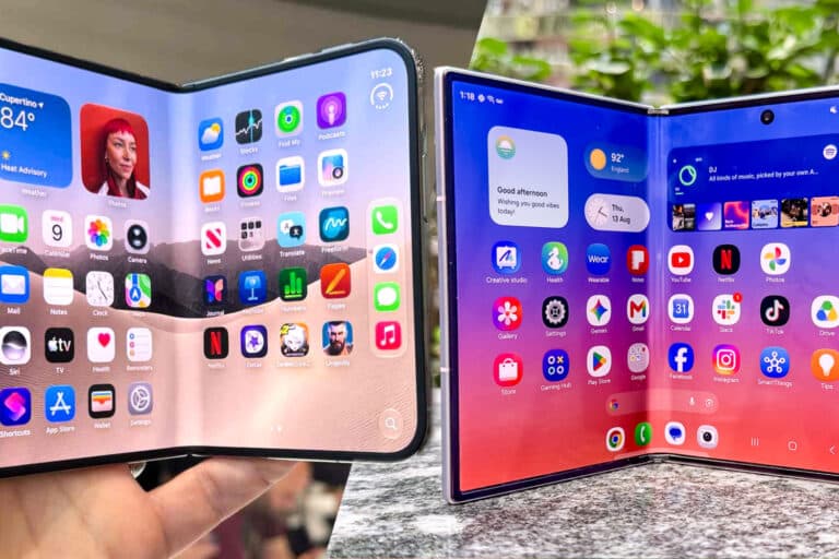 iPhone Duo και Samsung Galaxy Z Fold 8: Συγκρίνουμε τις δύο ναυαρχίδες των φετινών smartphones