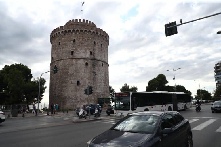 Θεσσαλονίκη: Σε νέα δίκη ο γιατρός που καταδικάστηκε για τον θάνατο 14χρονης από την Επανομή