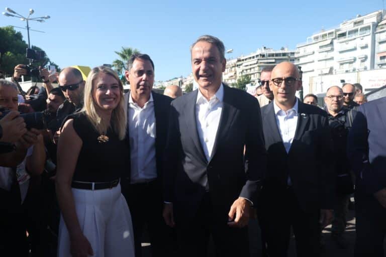 Έφτασε στη ΔΕΘ ο Κυριάκος Μητσοτάκης – «Φρούριο» η Θεσσαλονίκη (βίντεο)