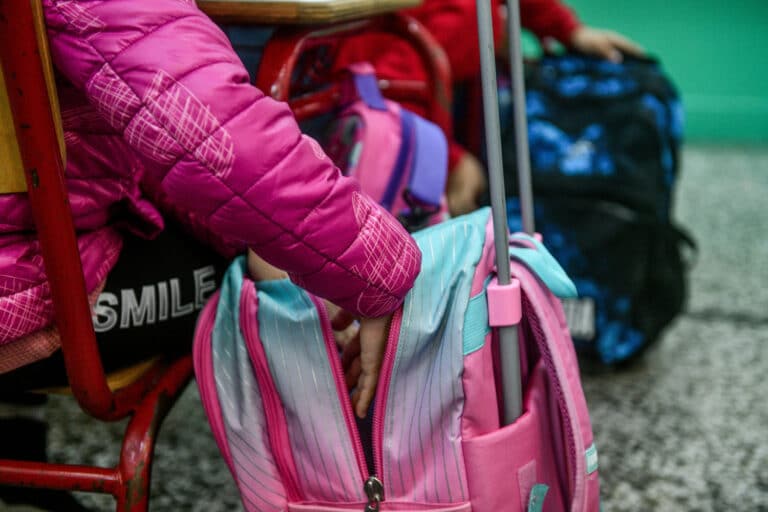 Άνω Λιόσια: ΕΔΕ και μετακίνηση της διευθύντριας νηπιαγωγείου μετά το βίντεο με τις φωνές στα παιδιά