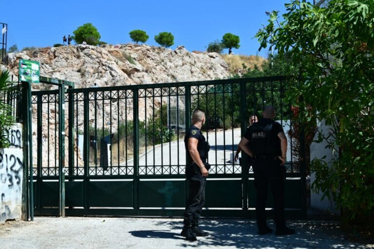 Κυψέλη: Αυτό είναι το σημείο που βρέθηκαν τα οστά – Θα τα εξετάσει ειδικός ανθρωπολόγος (βίντεο)