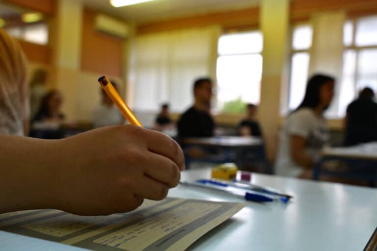 Επαναληπτικές Πανελλαδικές 2026: Ανακοινώθηκαν οι βαθμολογίες των ΓΕΛ – Πώς θα δείτε τα αποτελέσματα
