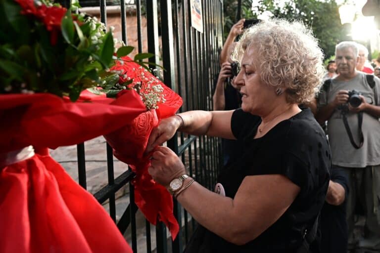 Παύλος Φύσσας: Χιλιάδες διαδηλωτές σε Κερατσίνι και Θεσσαλονίκη – Προσαγωγές και συλλήψεις