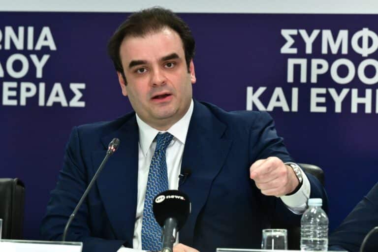Ο Πιερρακάκης προαναγγέλλει επενδύσεις μέχρι 20 δισ. ευρώ σε βάθος δεκαετίας
