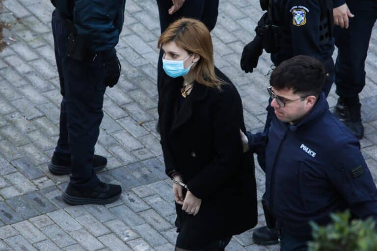 Η Ρούλα Πισπιρίγκου διαγνώστηκε με καρκίνο στον λάρυγγα