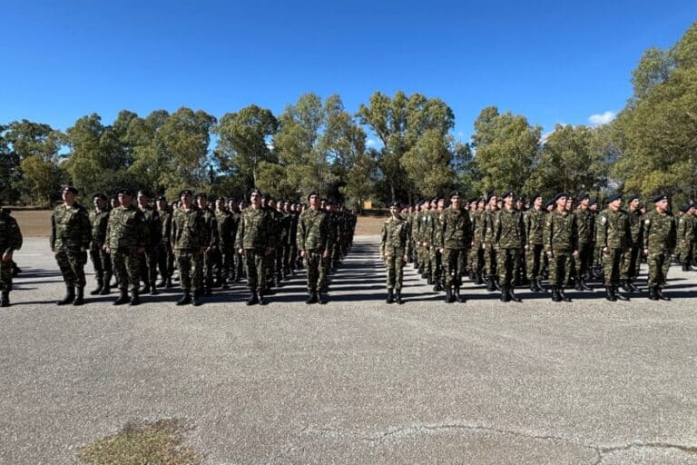 Σπάρτη: Ορκίστηκαν οι νεοσύλλεκτοι της Γ΄ ΕΣΣΟ στο ΚΕΕΜ παρουσία του Θανάση Δαβάκη (βίντεο)