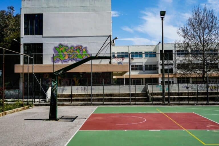 Χαλκιδική: Πέθανε ο 17χρονος που υπέστη ανακοπή έξω από το σχολείο του
