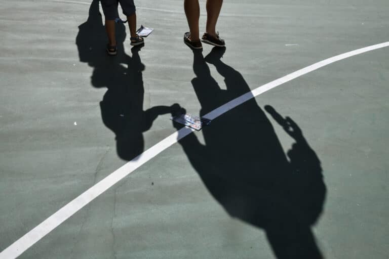Αγρίνιο: 13χρονος κατηγορείται για βιασμό συμμαθήτριάς του – Αφέθηκε ελεύθερος με περιοριστικούς όρους