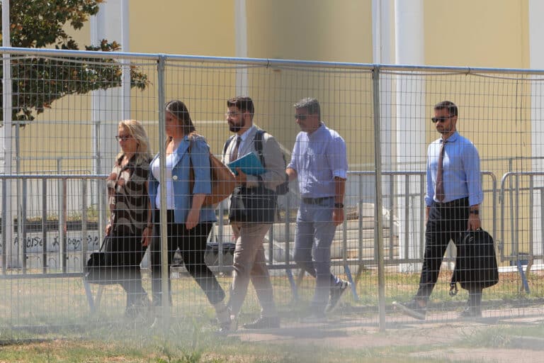 Τέμπη: Δικογραφία για Κωνσταντοπούλου, Καρυστιανού και ακόμη 6 πρόσωπα – Οι καταγγελίες που ερευνώνται