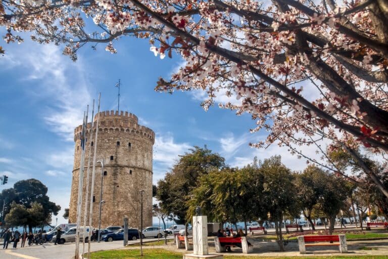 Θεσσαλονίκη: Δίωξη για απόπειρα ανθρωποκτονίας στον 14χρονο για την επίθεση με μαχαίρι σε γυμνάσιο